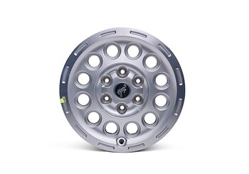 BRONCO 17" X 8" WHEEL KIT - SILVER